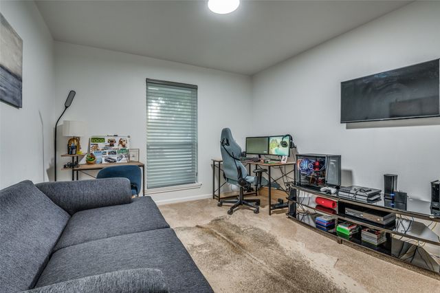 11211 Mccree Road, Dallas, TX 75238