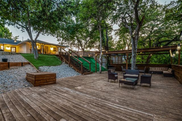 11211 Mccree Road, Dallas, TX 75238