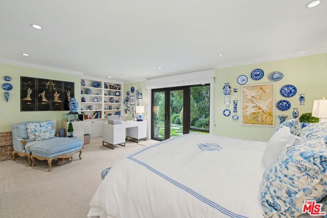 1115 N Bundy Drive, Los Angeles, CA 90049