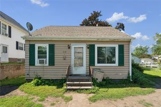 1121 15th Avenue SW, Cedar Rapids, IA 52404