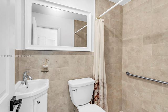 11640 SW 99th Ct, Miami, FL 33176