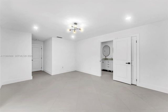 11640 SW 99th Ct, Miami, FL 33176