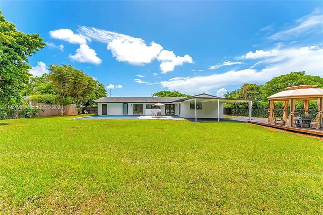 11640 SW 99th Ct, Miami, FL 33176