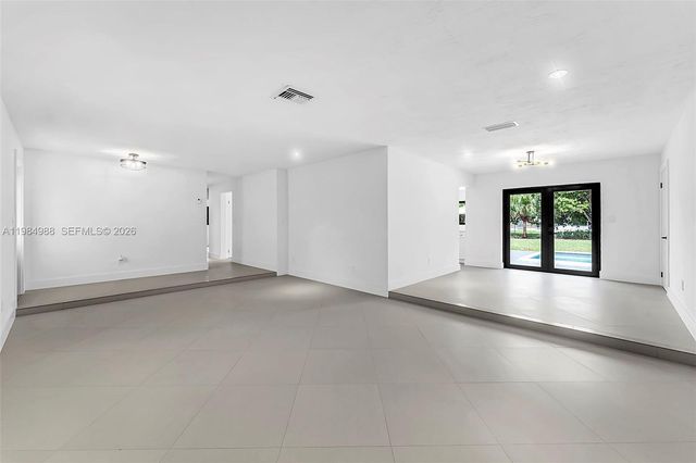 11640 SW 99th Ct, Miami, FL 33176