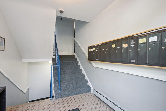 2639 Colfax Avenue S 101, Minneapolis, MN 55408