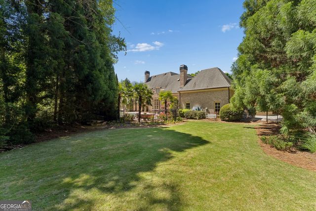 4235 Regency Court NW, Atlanta, GA 30327