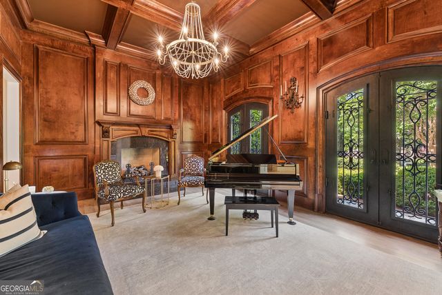4235 Regency Court NW, Atlanta, GA 30327