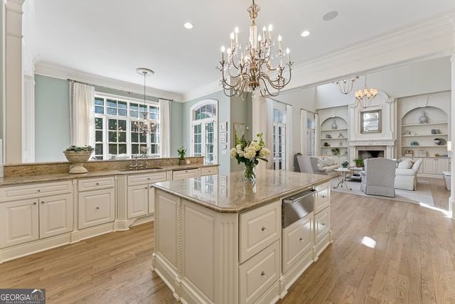 4235 Regency Court NW, Atlanta, GA 30327