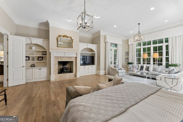 4235 Regency Court NW, Atlanta, GA 30327