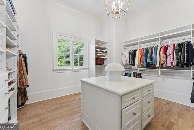 4235 Regency Court NW, Atlanta, GA 30327
