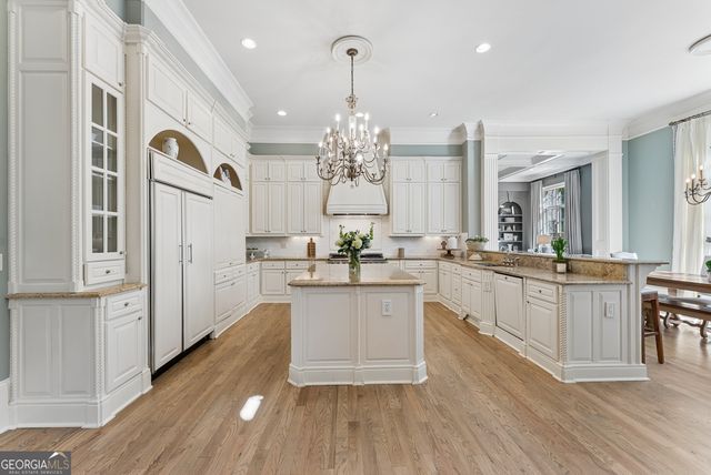 4235 Regency Court NW, Atlanta, GA 30327