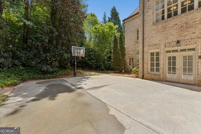 4235 Regency Court NW, Atlanta, GA 30327