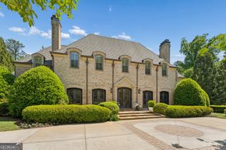 4235 Regency Court NW, Atlanta, GA 30327