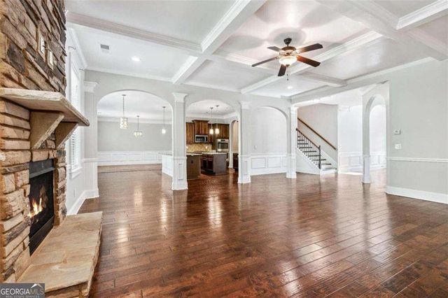 2214 Golden Eagle Drive, Locust Grove, GA 30248