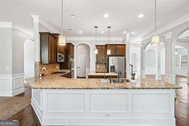 2214 Golden Eagle Drive, Locust Grove, GA 30248