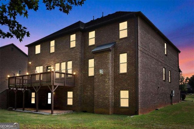 2214 Golden Eagle Drive, Locust Grove, GA 30248