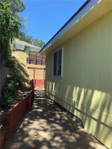 6845 Floyd Way, Nice, CA 95464