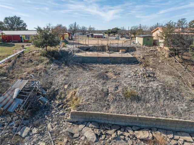 2166 County Road 215, Breckenridge, TX 76424