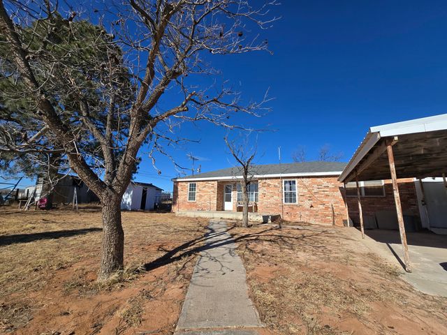 1221 Texas 83, Denver City, TX 79323