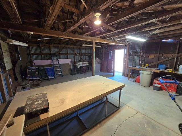 1221 Texas 83, Denver City, TX 79323