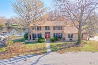 814 Lakeshore Drive, O'fallon, IL 62269