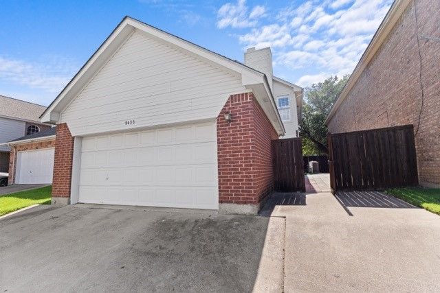 9435 Blue Jay Way, Irving, TX 75063