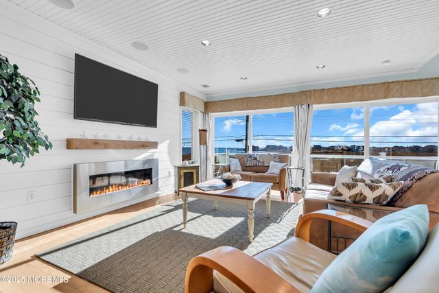 124 Saint Lawrence Boulevard, Brick, NJ 08723