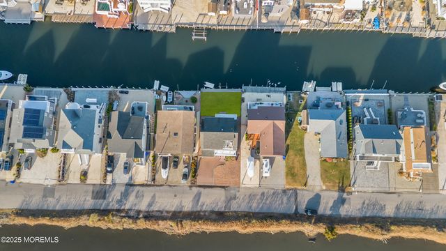 124 Saint Lawrence Boulevard, Brick, NJ 08723