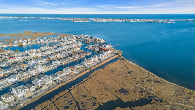 124 Saint Lawrence Boulevard, Brick, NJ 08723