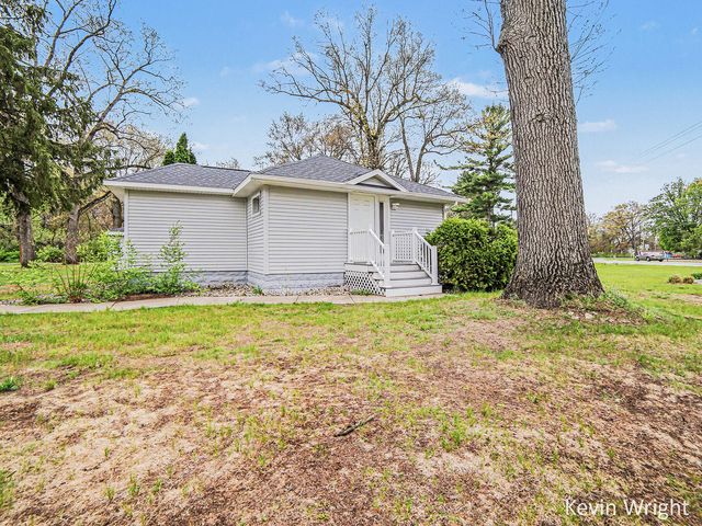 5948 Holton Road, Dalton Twp, MI 49457