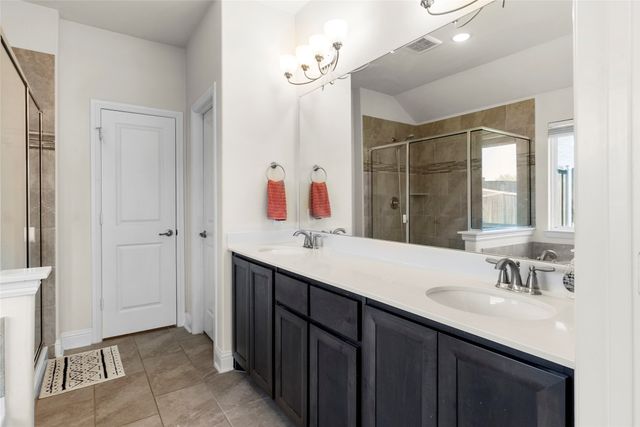 546 Orchard Drive, Lavon, TX 75166