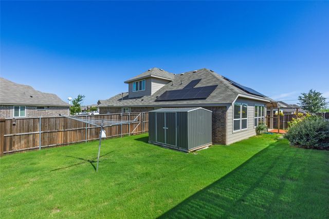 546 Orchard Drive, Lavon, TX 75166