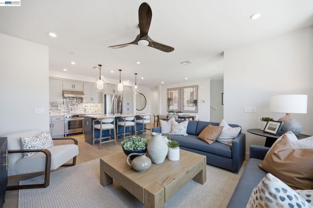 152 Tulare Court, Danville, CA 94526