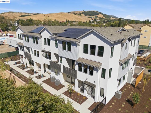 152 Tulare Court, Danville, CA 94526
