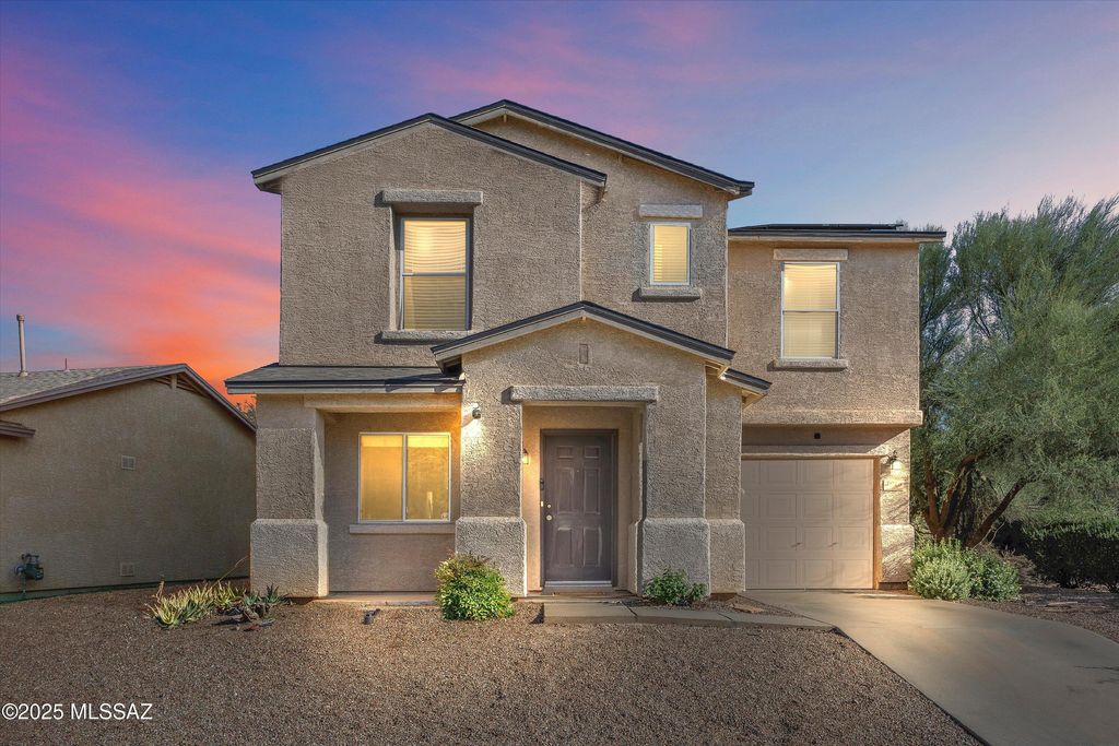 7015 S Dunnock Drive, Tucson, AZ 85756