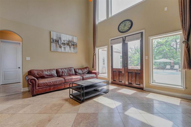 5610 Westerham Street, Weston Lakes, TX 77441