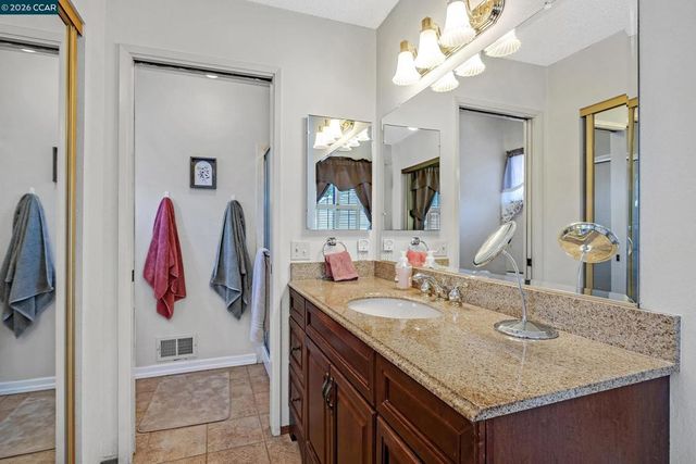 1372 Fascination Cir, Richmond, CA 94803