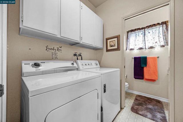1372 Fascination Cir, Richmond, CA 94803