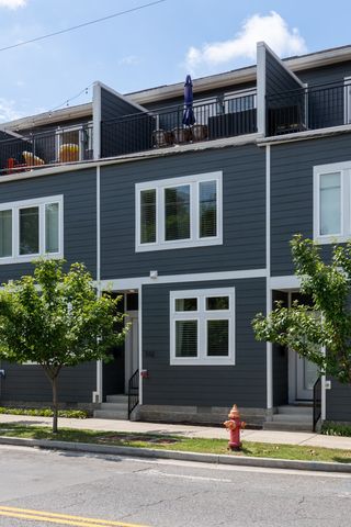 332 Douglas Ave, Nashville, TN 37207