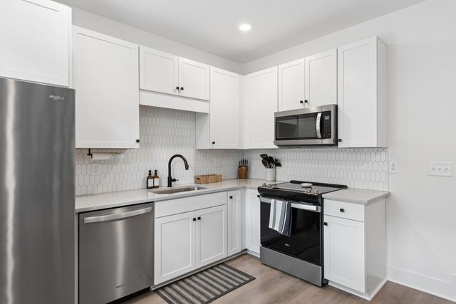 332 Douglas Ave, Nashville, TN 37207