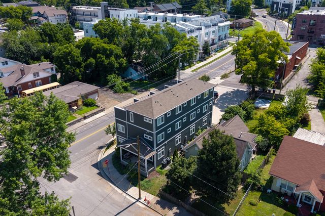 332 Douglas Ave, Nashville, TN 37207
