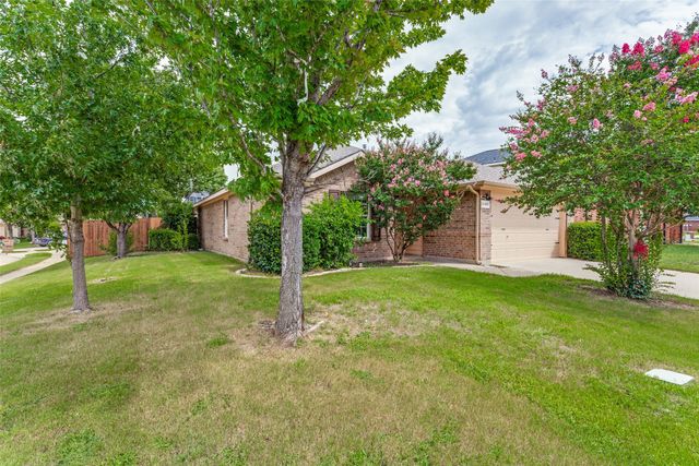 12301 Angel Food Lane, Fort Worth, TX 76244