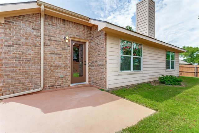 12301 Angel Food Lane, Fort Worth, TX 76244