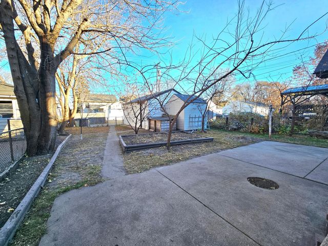 2619 Cedar Avenue S, Minneapolis, MN 55407