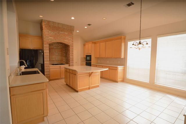 1120 Surrey Lane, Allen, TX 75013