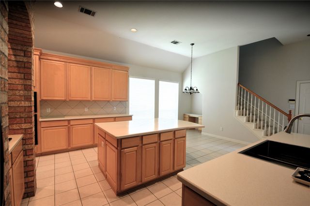 1120 Surrey Lane, Allen, TX 75013