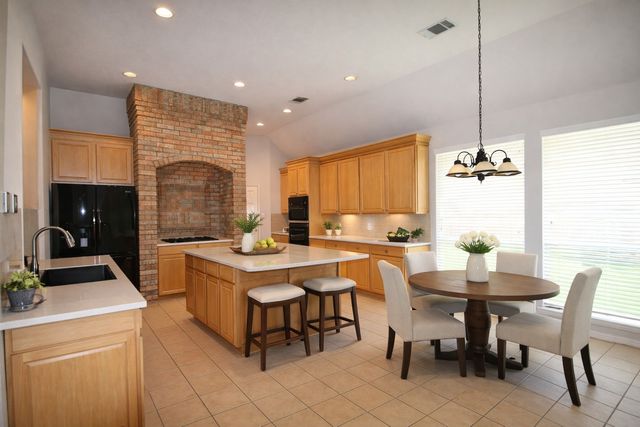 1120 Surrey Lane, Allen, TX 75013