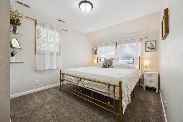 10216 N Baehr ROAD, Mequon, WI 53092