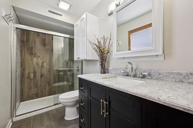 10216 N Baehr ROAD, Mequon, WI 53092