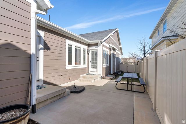 10774 S NAVARRO WAY, South Jordan, UT 84095